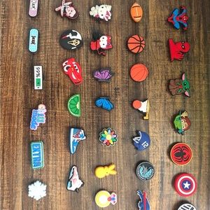 Bundle of Croc Charms